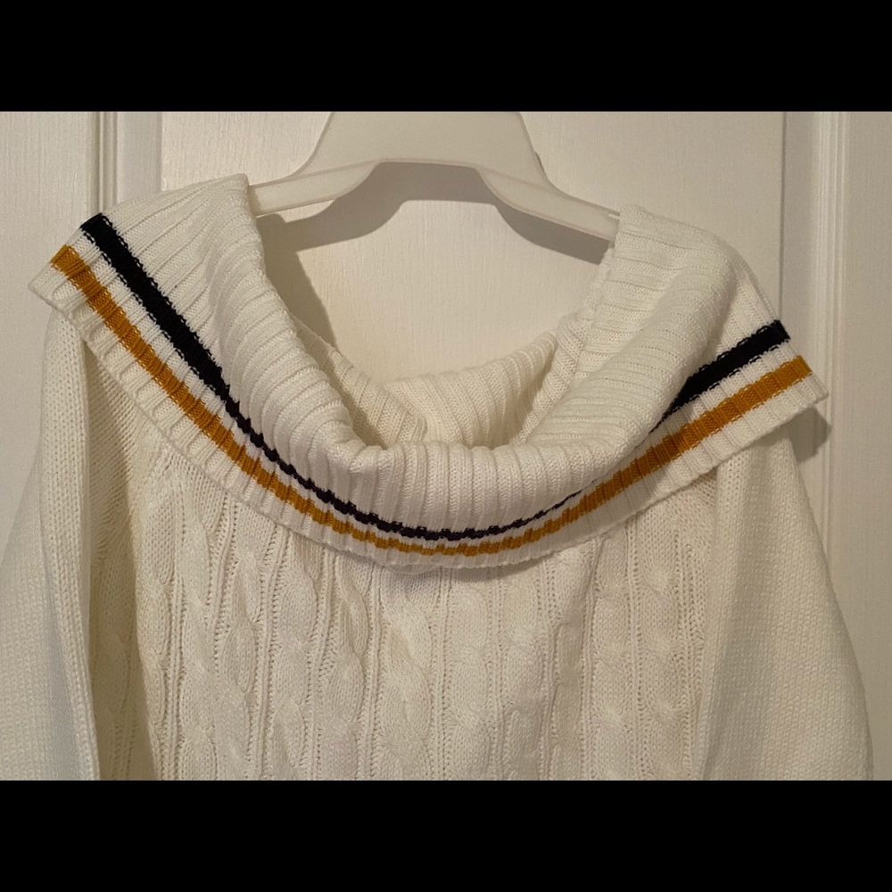 EUC Off-Shoulders Sweater Mini Dress Large